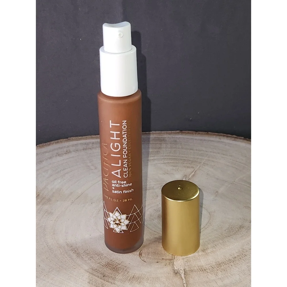Pacifica Alight Clean Foundation Oil -Free Satin Finish COOL DEEP‎ 04CD 28ml New